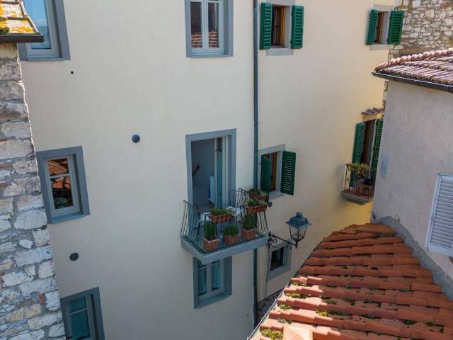 Appartamento in vendita a Radda In Chianti, Toscana