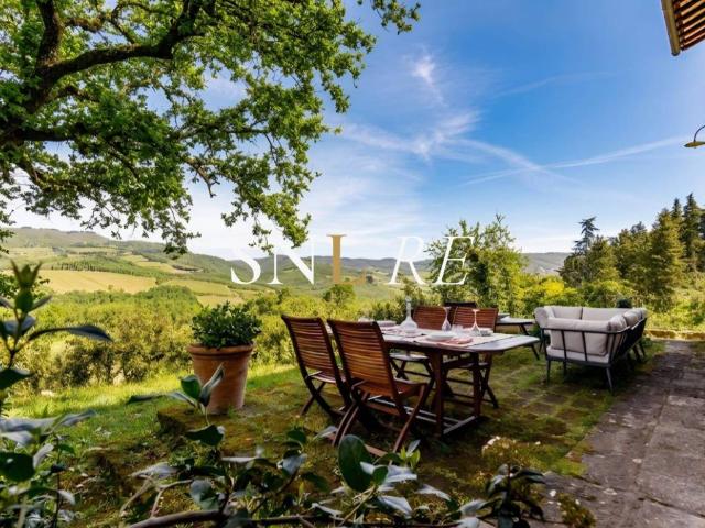 Appartamento in vendita a Radda In Chianti, Toscana