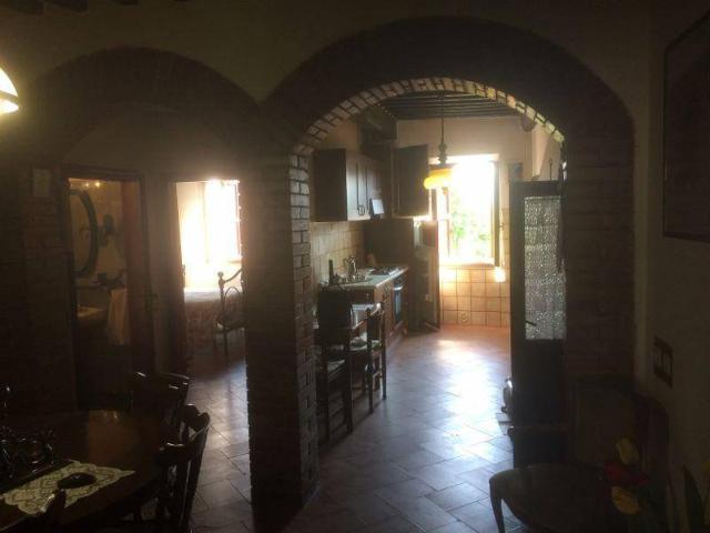 Appartamento in vendita a Radicondoli, Toscana