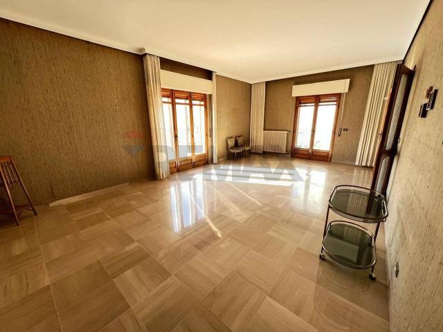 Appartamento in vendita a Ragusa, Sicilia