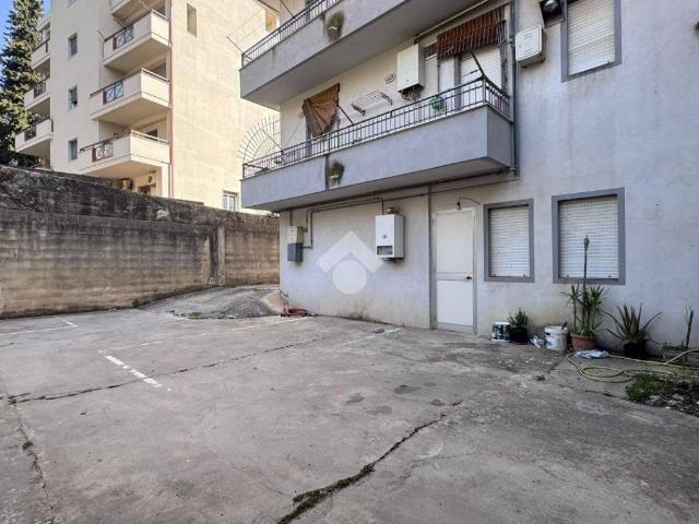Appartamento in vendita a Ragusa Ibla, Ragusa