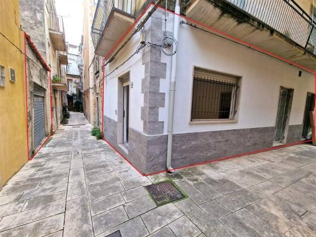 Appartamento in vendita a Ragusa Ibla, Ragusa