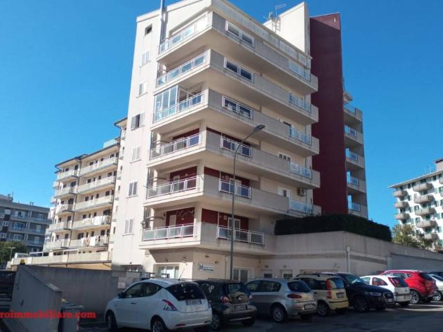 Appartamento in vendita a Ragusa, Sicilia