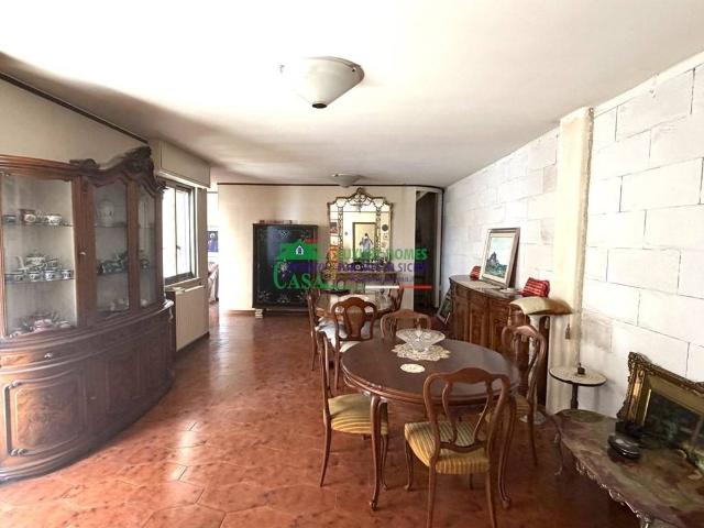 Appartamento in vendita a Ragusa, Sicilia