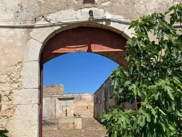 Appartamento in vendita a Ragusa, Sicilia