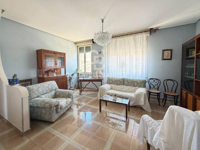 Appartamento in vendita a Cappuccini, Ragusa