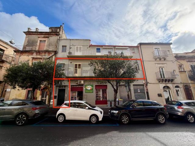 Appartamento in vendita a Ragusa Ibla, Ragusa