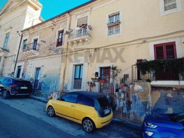 Appartamento in vendita a Ramacca, Sicilia