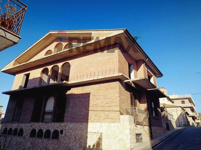 Appartamento in vendita a Ramacca, Sicilia