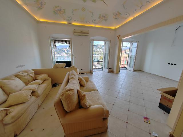 Appartamento in vendita a San Michele di Pagana, Rapallo