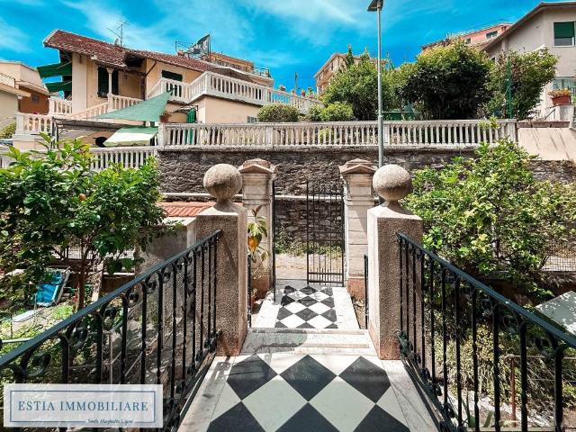 Appartamento in vendita a San Michele di Pagana, Rapallo