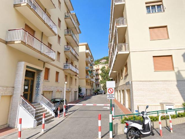 Appartamento in vendita a Rapallo, Genova