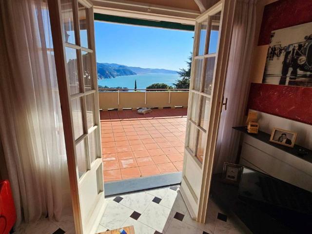 Appartamento in vendita a San Michele di Pagana, Rapallo