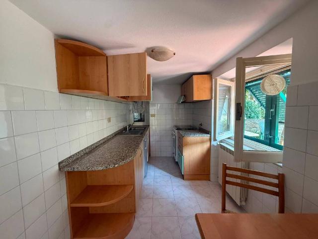 Appartamento in vendita a Seglio, Rapallo
