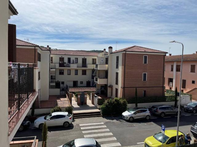 Appartamento in vendita a Rapolano Terme, Toscana
