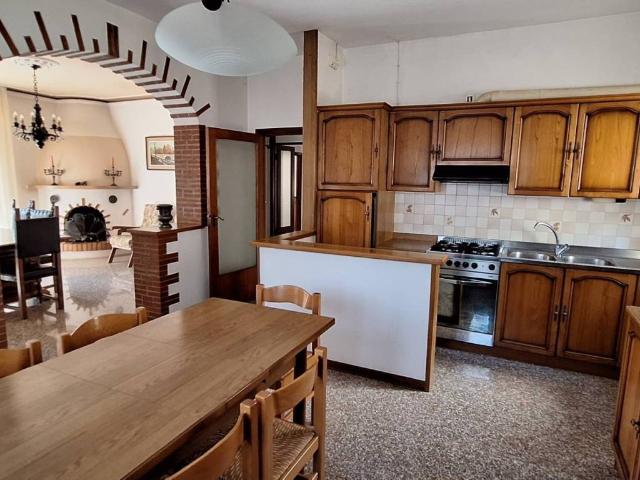 Appartamento in vendita a Rapolano Terme, Toscana