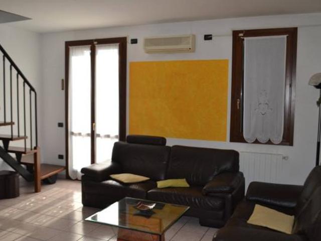 Appartamento in vendita a Ravenna, Reggio Emilia