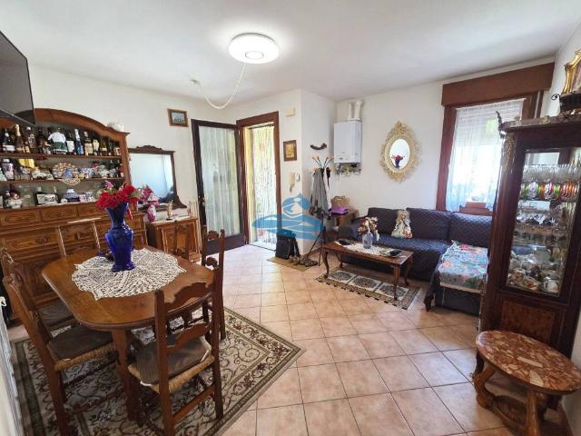 Appartamento in vendita a Ravenna, Reggio Emilia