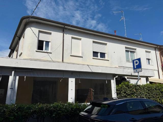 Appartamento in vendita a Punta Marina Terme, Ravenna