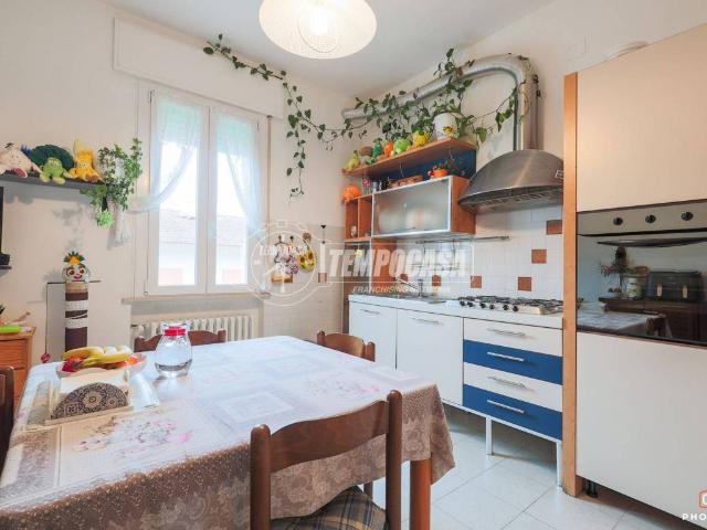 Appartamento in vendita a Ravenna, Reggio Emilia
