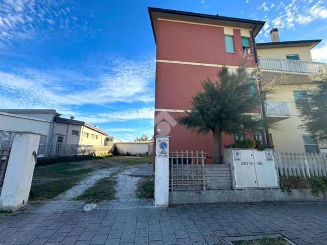 Appartamento in vendita a Ravenna, Reggio Emilia