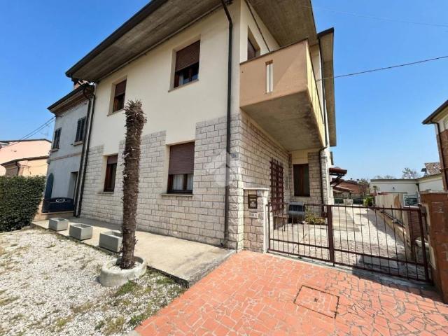 Appartamento in vendita a Santo Stefano, Ravenna