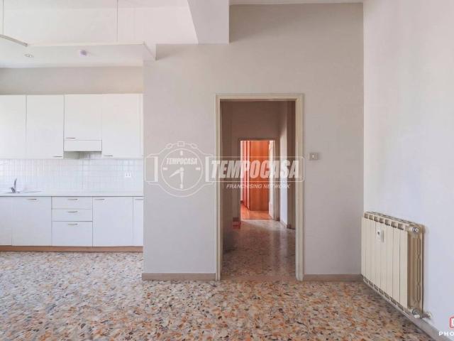 Appartamento in vendita a Ravenna, Reggio Emilia