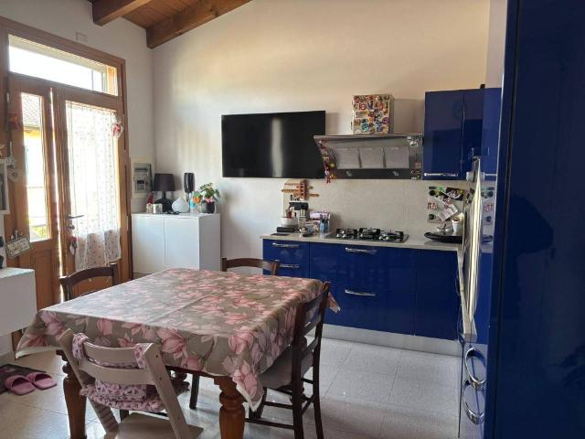 Appartamento in vendita a Ravenna, Reggio Emilia