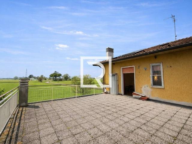 Appartamento in vendita a Ravenna, Reggio Emilia