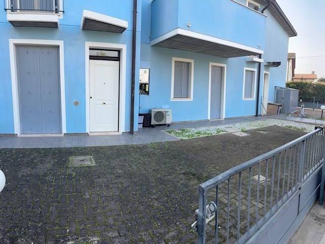 Appartamento in vendita a Ravenna, Reggio Emilia