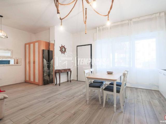 Appartamento in vendita a Ravenna, Reggio Emilia
