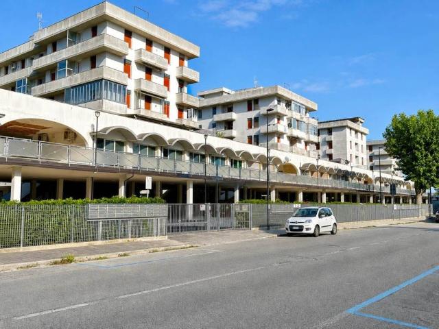 Appartamento in vendita a Ravenna, Reggio Emilia