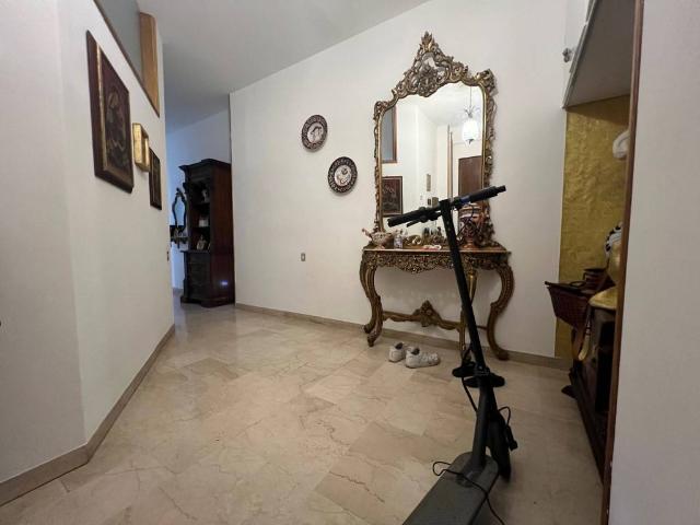Appartamento in vendita a Ravenna, Reggio Emilia