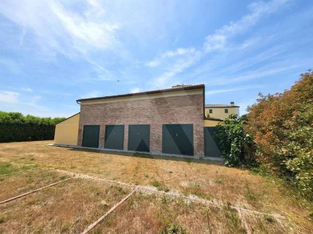 Appartamento in vendita a Ravenna, Reggio Emilia