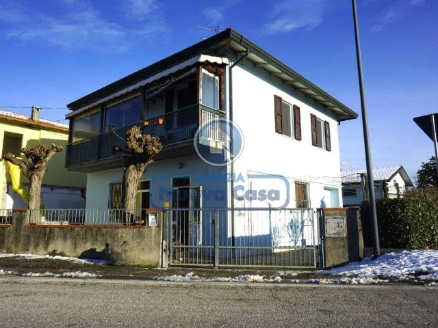 Appartamento in vendita a Ravenna, Reggio Emilia