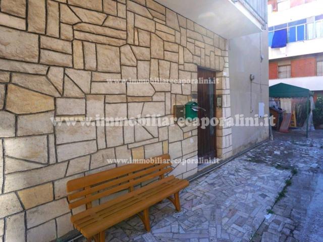 Appartamento in vendita a Porta Pesa, Marche
