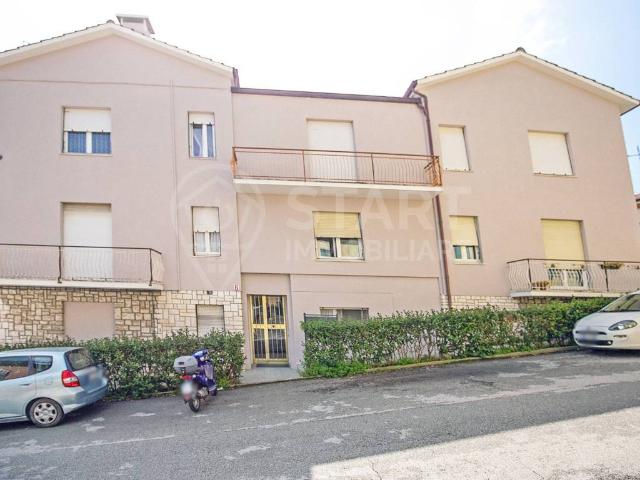 Appartamento in vendita a Castelnuovo, Marche