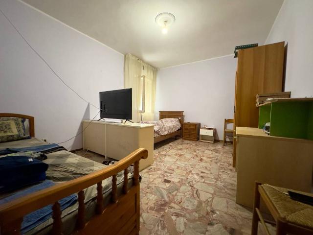 Appartamento in vendita a Porta Pesa, Marche