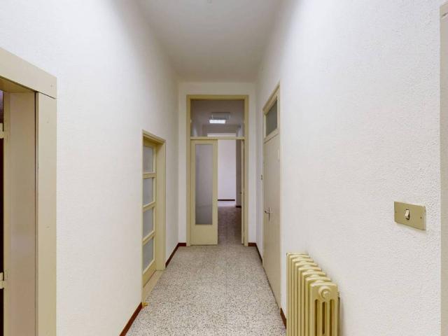 Appartamento in vendita a Porta Pesa, Marche