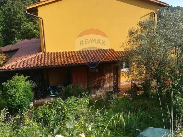 Appartamento in vendita a Unione di Comuni Valdarno e Valdisieve, Reggello