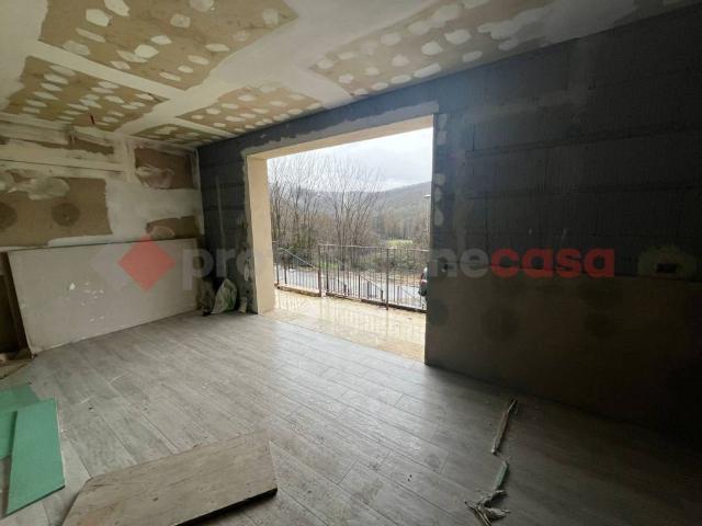 Appartamento in vendita a Unione di Comuni Valdarno e Valdisieve, Reggello