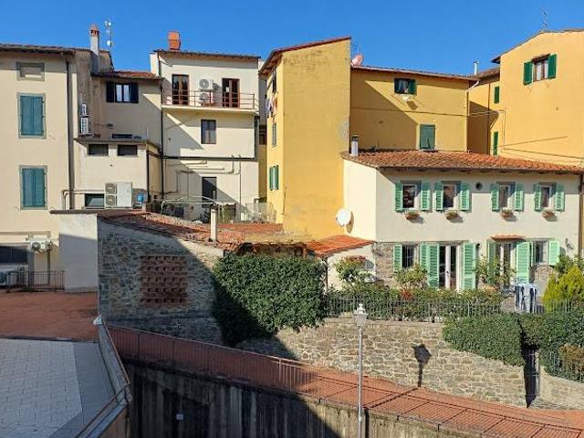 Appartamento in vendita a Unione di Comuni Valdarno e Valdisieve, Reggello
