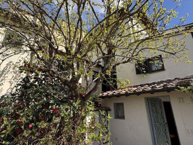 Appartamento in vendita a Unione di Comuni Valdarno e Valdisieve, Reggello