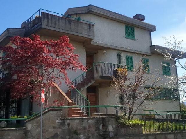 Appartamento in vendita a Unione di Comuni Valdarno e Valdisieve, Reggello