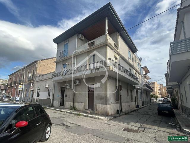 Appartamento in vendita a Calabria, Reggio Calabria