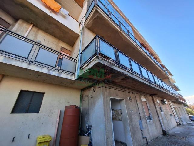 Appartamento in vendita a Calabria, Reggio Calabria