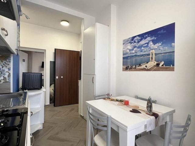 Appartamento in vendita a Calabria, Reggio Calabria