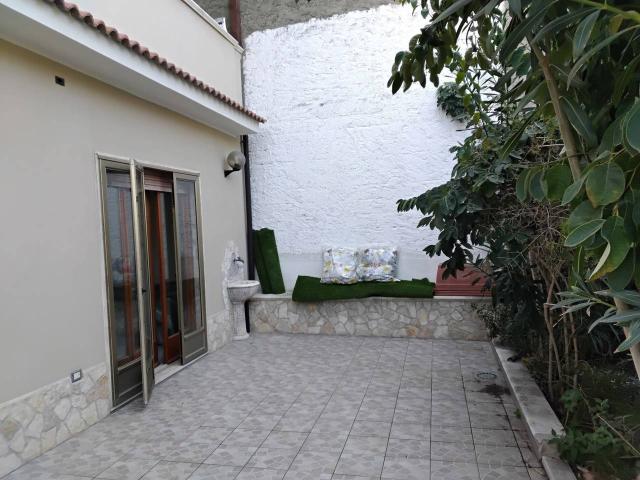 Appartamento in vendita a Calabria, Reggio Calabria
