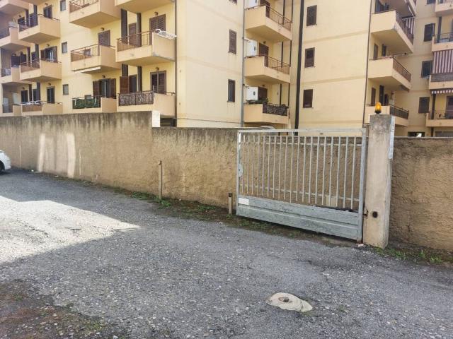 Appartamento in vendita a Calabria, Reggio Calabria