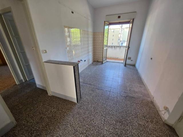 Appartamento in vendita a Calabria, Reggio Calabria